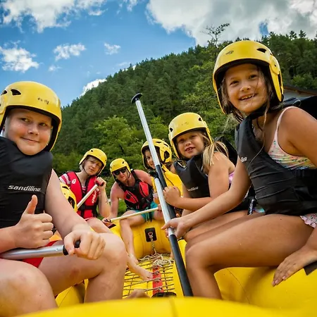 Madronic Family Estate - Kolpa River