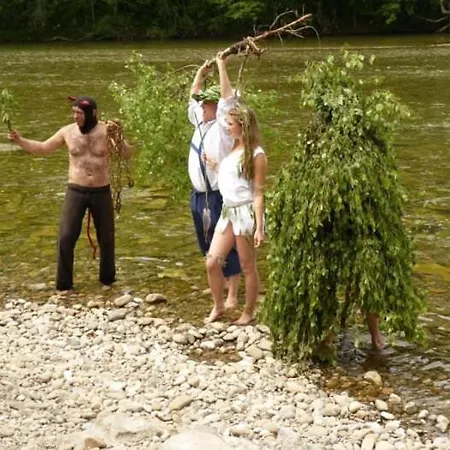 Pensjonat Madronic Family Estate - Kolpa River Stari Trg ob Kolpi