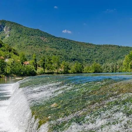 Madronic Family Estate - Kolpa River 3* Stari Trg ob Kolpi
