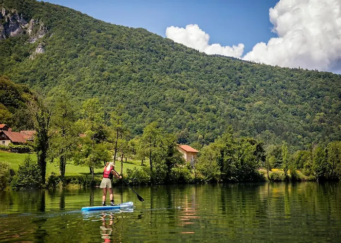 Madronic Family Estate - Kolpa River Gasthuis Stari Trg ob Kolpi